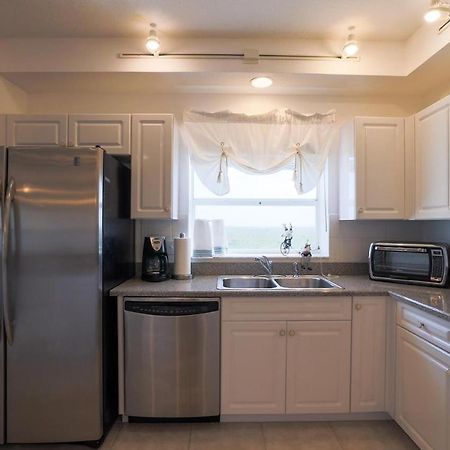 3 Bedroom 2 Bath Oceanwalk Condo With Estuary Views New Smyrna Beach Exteriör bild